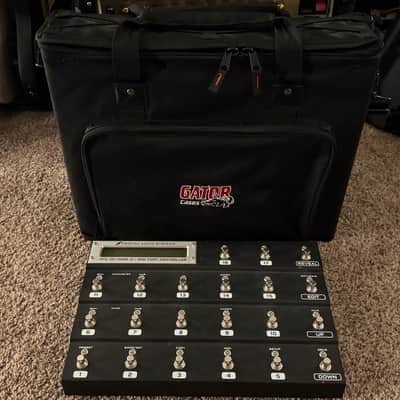 Fractal Axe-FX II with Controller + Gator Case image 2