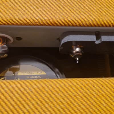 Fender Blues Deluxe Reissue 2-Channel 40-Watt 1x12" Guitar Combo 2005 - Present - Tweed image 6