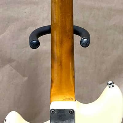Fender Mustang Guitar with Rosewood Fretboard 1965 -Olympic White image 8