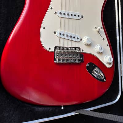 Fender Stratocaster 2003 - Red image 1