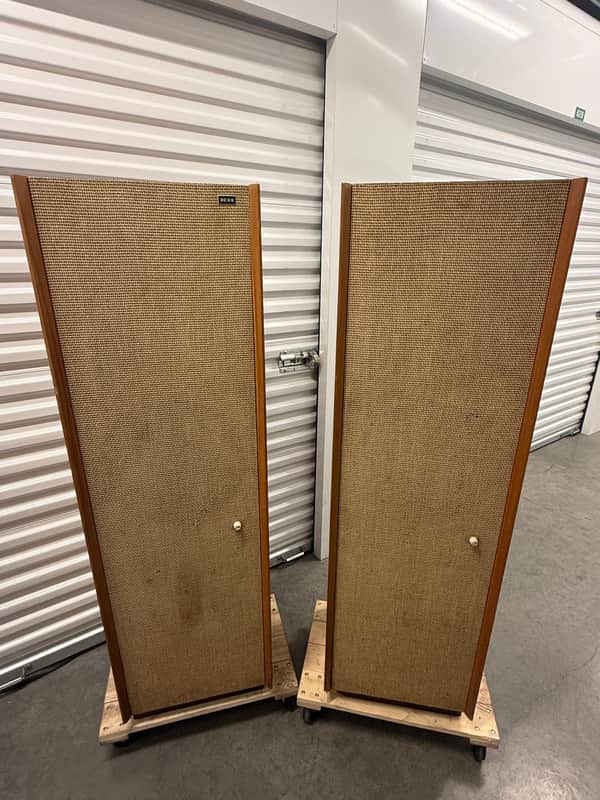Klein and Hummel OX tube studio monitors 1958 - wood image 1