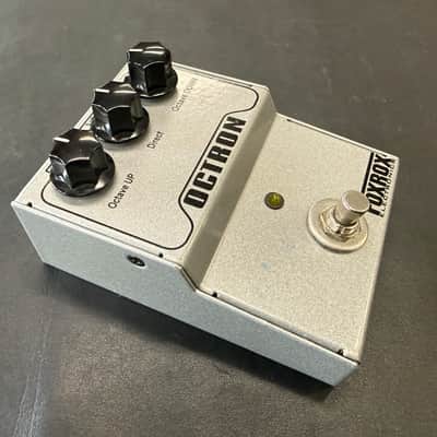 Foxrox Electronics Octron V1 Analog Octave Divider Pedal- 2006 Original Version image 3