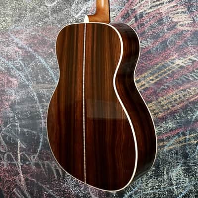 Martin OM-28 Standard (2025) 1935 Sunburst image 6