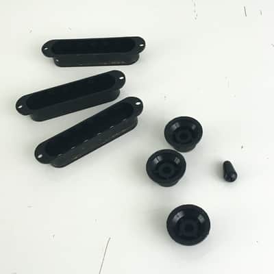 Genuine Fender Japan USA Strat MIJ 80s Stratocaster Knobs Pickup Covers Guitar Relic Black image 9