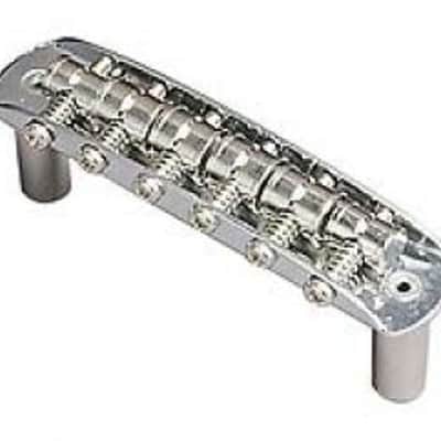 Fender Mustang Guitar Bridge Assembly Chrome (0035555000) image 2