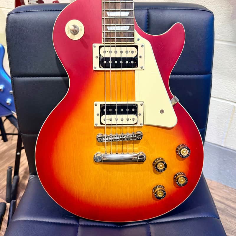 2020 – Present Epiphone Les Paul Classic Heritage Cherry Sunburst
