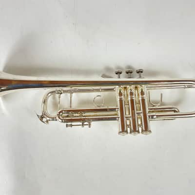 Used Bach 37 Bb Trumpet (SN: 432913) image 3