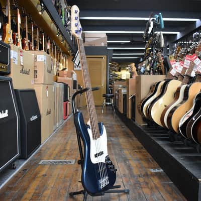 Sadowsky MetroLine 21-Fret Vintage J/J 5-String Bass Dark Lake Placid Blue Metallic w/Morado Fingerboard, Padded Gig Bag image 5