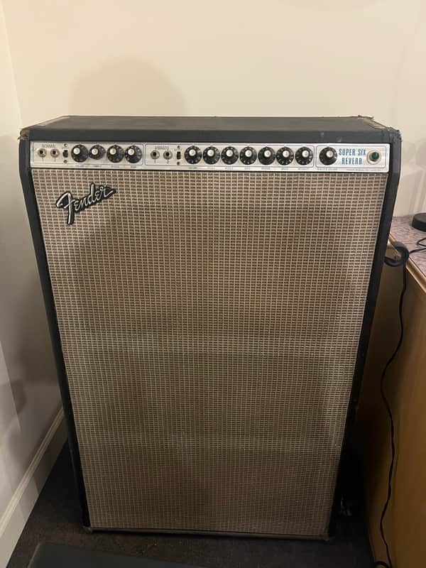 Fender Super Six Reverb 2-Channel 100-Watt 6x10" Guitar Combo 1972 - 1976 - Silverface image 1