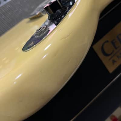 Fender Musicmaster with Rosewood Fretboard 1974 - Olympic White image 18