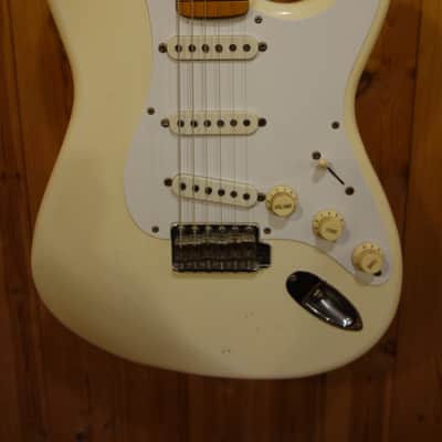 Squier JV strat Olympic White image 2