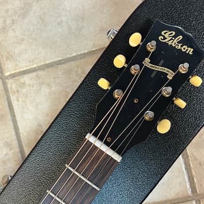 2025 Gibson Custom Murphy Lab 1942 Banner J-45 Heavy Aged Acoustic Guitar Vintage Sunburst image 13