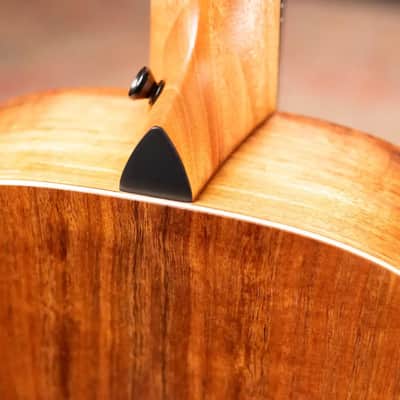 Taylor GS Mini-e Koa Acoustic/Electric Bass with Gig Bag image 8