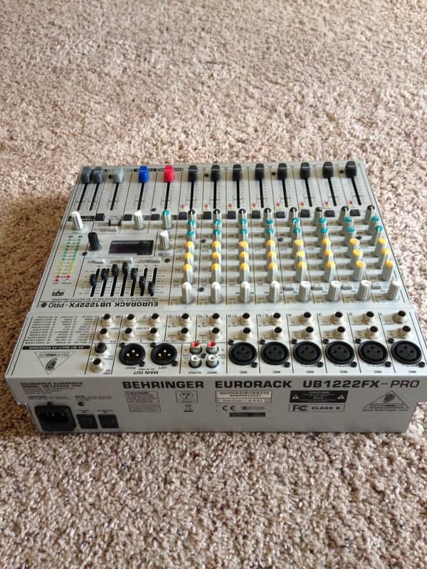Behringer Eurorack UB1222FX-Pro 16-Input Mic / Line Mixer with
