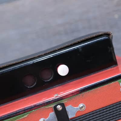 Gagné & Frère 2-Bass 10-Treble Button "D" Red & Black Diatonic Accordion w/Case image 9