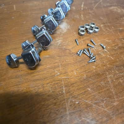 Fender F Tuner 6 In Line Metal Knob Lefty Complete Set of 6 1960s 1970s image 2