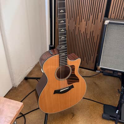 2005 Taylor 614ce Maple/Spruce Grand Auditorium Acoustic-Electric