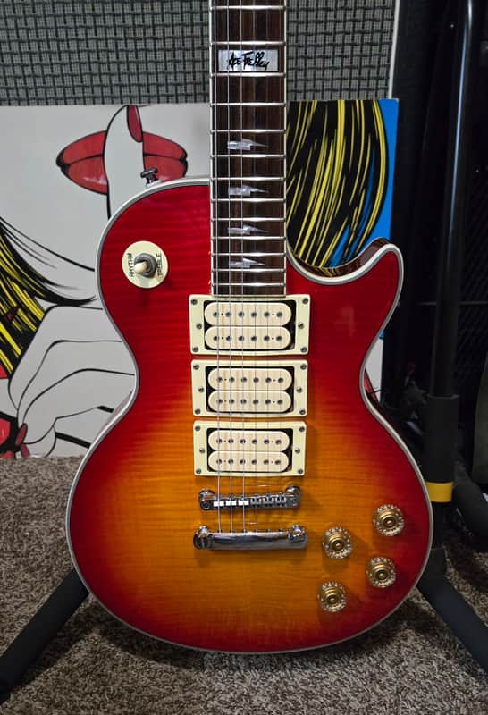 2002 Epiphone Ace Frehley Signature Les Paul 1997 - 2006 - Heritage Cherry Sunburst image 1