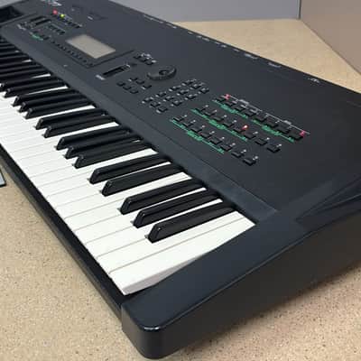 Yamaha SY77 Synthesizer 1989 - Black image 2