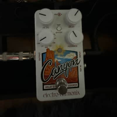Electro-Harmonix Canyon 2017 - Present White image 2