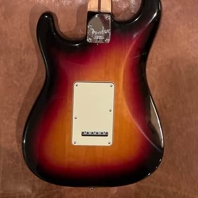 Fender American Deluxe  Stratocaster 3 color Sunburst image 5