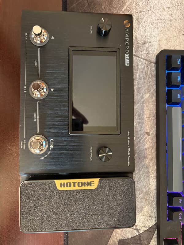 Hotone Ampero One