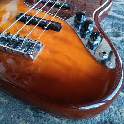 Fender American Deluxe Jazz Bass Special Edition Quilt 1999-2000 - Tobacco Burst image 13