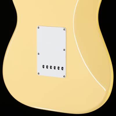 Fender Yngwie Malmsteen Stratocaster, Scalloped Rosewood Fingerboard, Vintage White (724) image 2