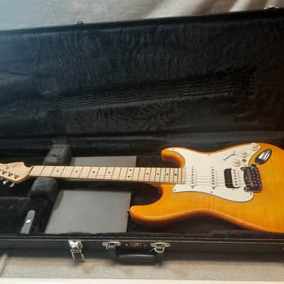 G&L USA Legacy HSS 2022 Honeyburst image 11