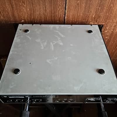 Korg M1R MUSIC WORKSTATION rack-mount module of M1 New internal battery image 9