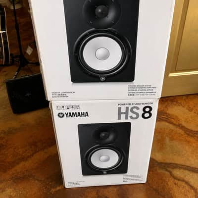 Yamaha HS8 Powered Studio Monitor (Pair) 2015 - Present - Black image 2