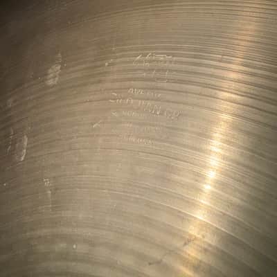 Zildjian Avedis 18" Crash image 5