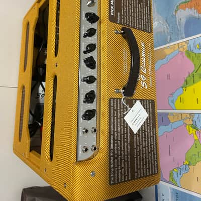 Fender '59 Bassman LTD Reissue 45-Watt 4x10" Guitar Combo 2004 - Present - Lacquered Tweed image 3