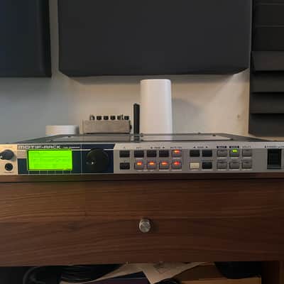 Yamaha Motif Rack Tone Generator 2000s - Gray
