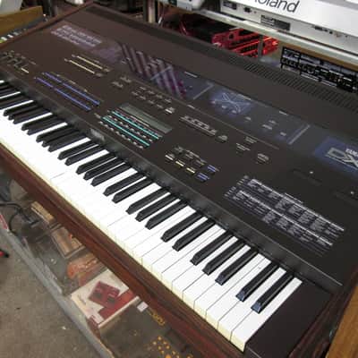Yamaha DX1 Programmable Algorithm Synthesizer image 2