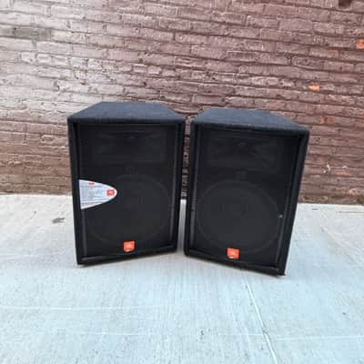 JBL Professional JRX100 Series JRX115 15-Inch 2-Way Passive PA Speakers (Matched Pair) image 1