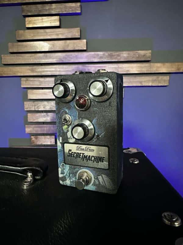 DanDrive Secret Machine Zonk Fuzz Serial 3004 image 1