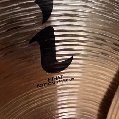 Zildjian I Series 14" Hi-Hat Cymbals Pair ILH14HT/ILH14HB B-Stock – Brilliant Finish – Made in USA image 2