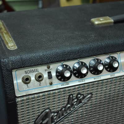 1972 Fender Twin Reverb 2x12" Combo Amplifier Silverface image 5