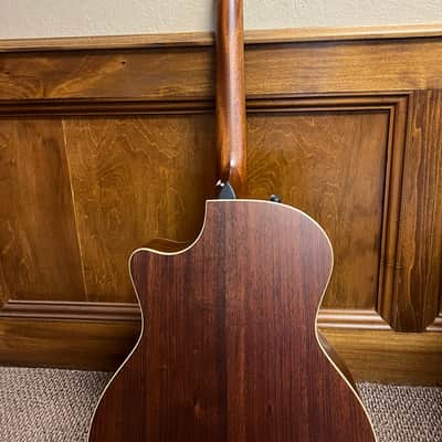 Taylor 324ce - Vineyard Vines Collaboration 2022 image 8