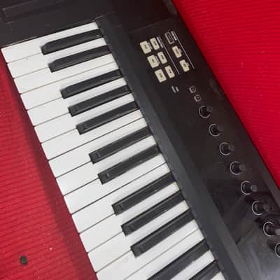 Native Instruments Komplete Kontrol S49 Keyboard Controller image 4