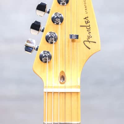 Fender American Ultra Stratocaster HSS Ultraburst El. Guitar w/Case #US22040712 image 7
