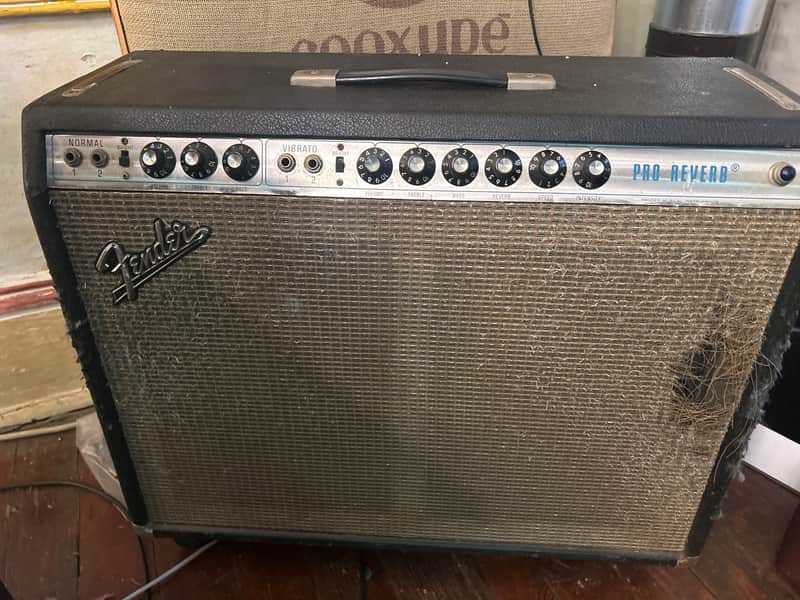 Fender Pro Reverb 2-Channel 40-Watt 2x12" Guitar Combo 1972 Silverface image 1
