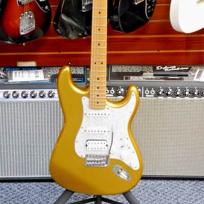 2006 Fender FSR American Special HSS Stratocaster Electric Guitar w/ Case! VERY NICE!!! image 2