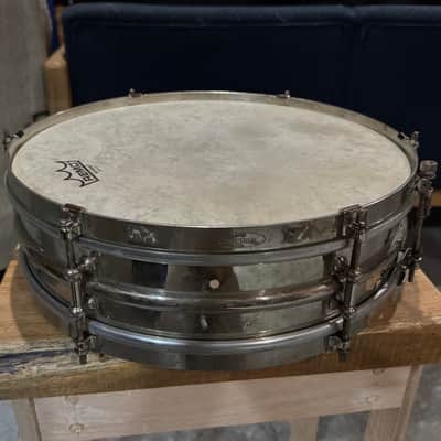 Ludwig Universal 4x14 Nickel over Brass Snare Drum image 4