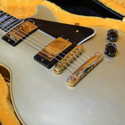 Gibson Custom Shop Les Paul Custom Special Order M2M Murphy Lab Lightly Aged Antique Silver 2024' image 2