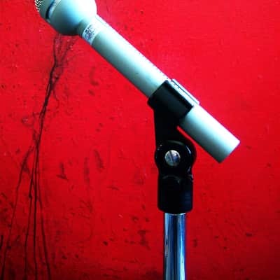 Vintage 1996 Electro-Voice RE10 Supercardioid Dynamic Microphone Low Z w mic clip RE11 RE15 RE16 RE18 Stevie Nicks # 1 image 13