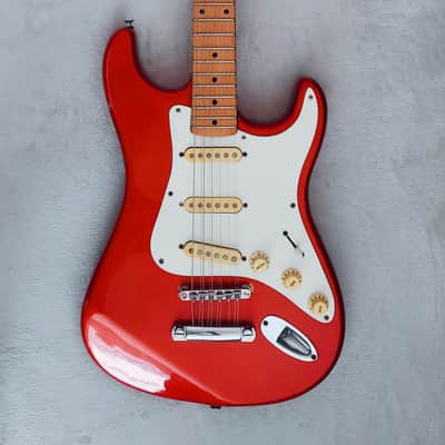 Hondo Fame 760/12 1982 - Metalic Red Stratocaster 12-String image 1