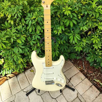 Fender American Standard Strat Stratocaster Olympic White *UNPLAYED* 2011 image 1