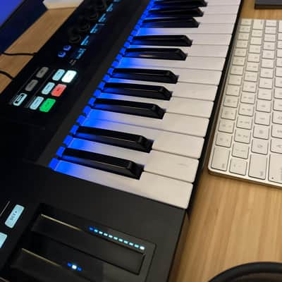Native Instruments Komplete Kontrol S49 image 2